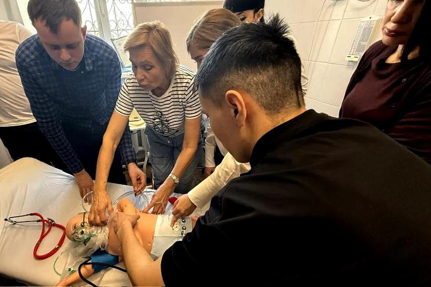 Доцент Педиатрического университета провела курс по первой помощи на Алтае