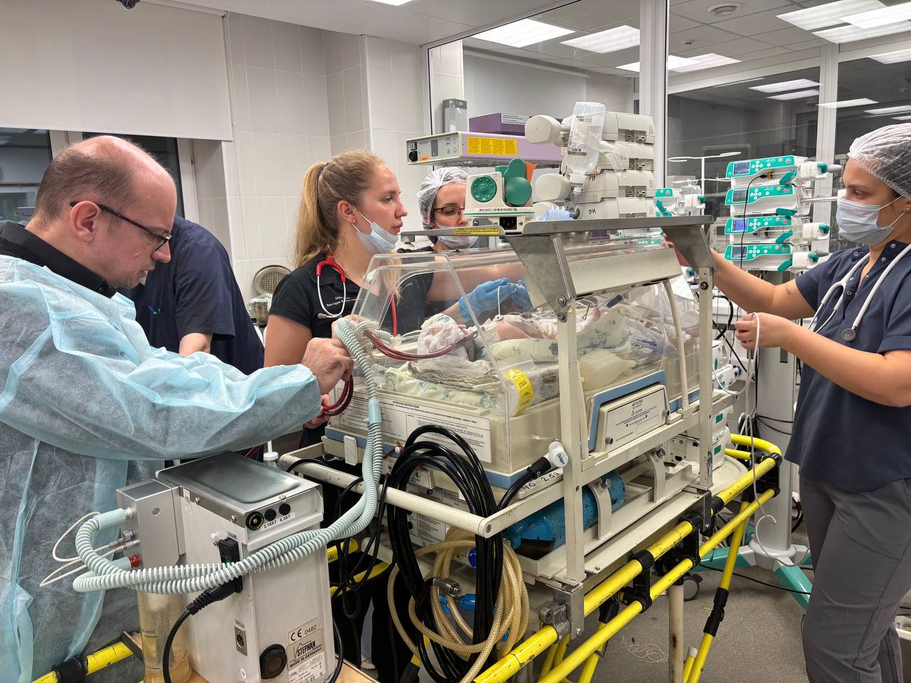 Врачи СПбГПМУ в Новгородском Перинатальном центре 