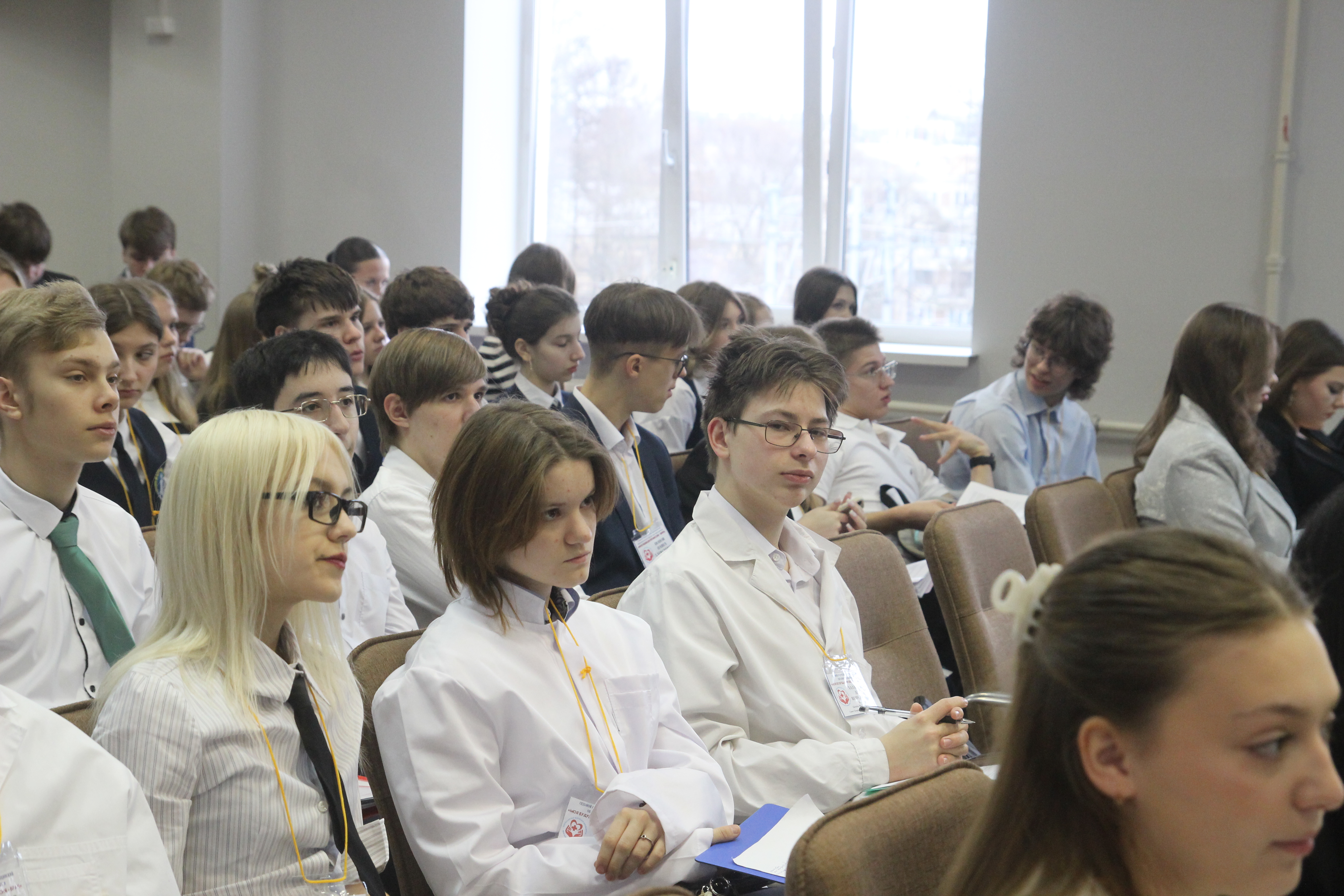  моя профессия  - врач