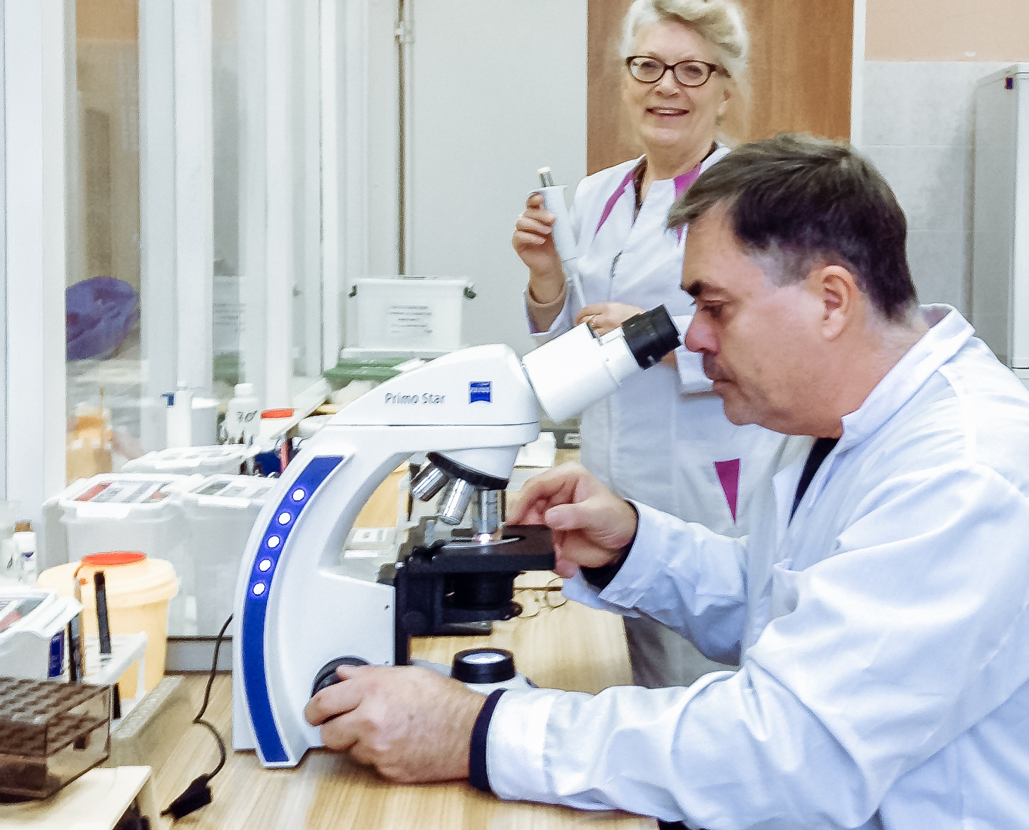 <span style="color: rgb(0, 0, 0);"><strong><sub>&nbsp;</sub></strong></span><span><strong><em><sub>Лаборатория медико-социальных проблем в педиатрии создана в январе 2018 года, это молодая лаборатория, история которой только еще будет писаться ее сотрудниками.</sub></em></strong></span>