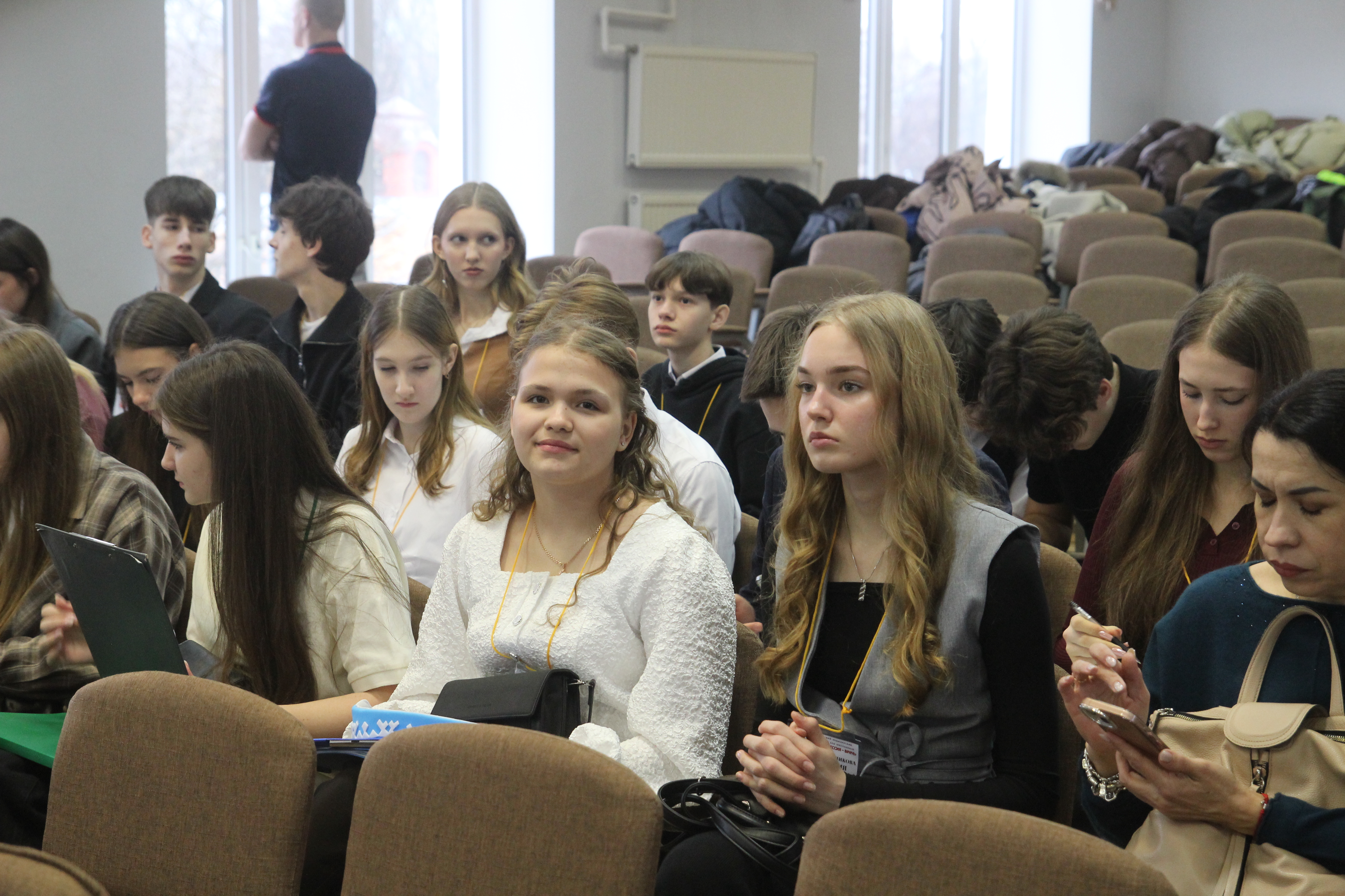  моя профессия  - врач